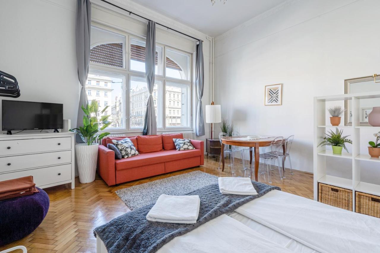 Vulcan Studio Near Danube Budapest Esterno foto